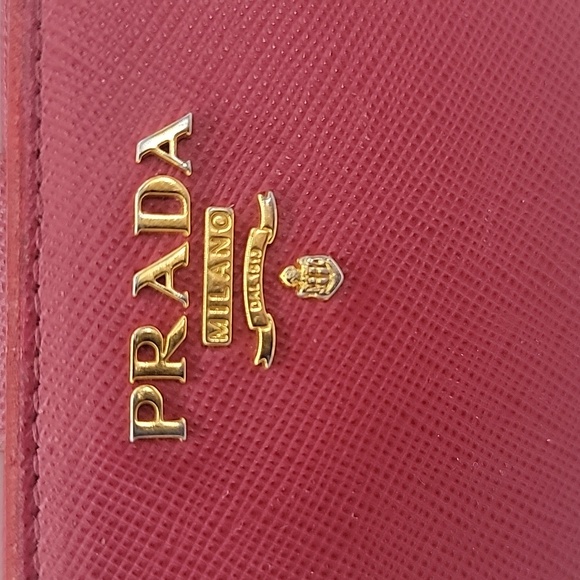 PRADA Saffiano Leather Red Wallet - Picture 6 of 6